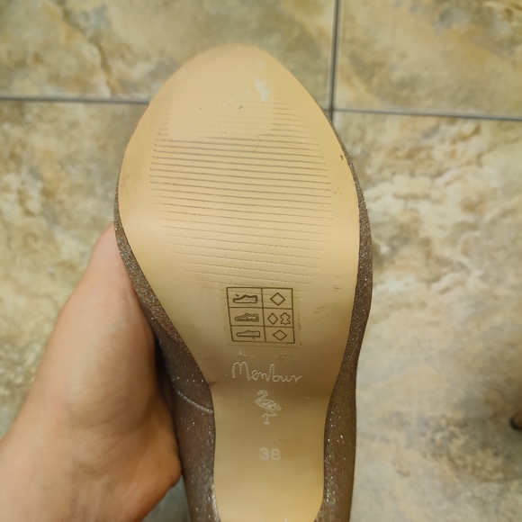 Sparkly Peep-Toe Pumps - Picture 4 of 7